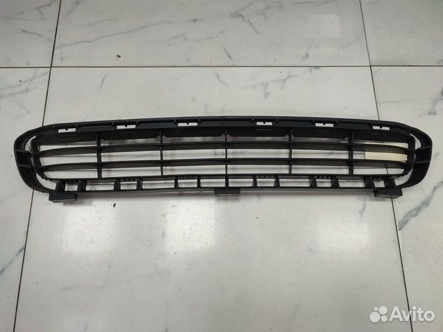 Решетка бампера Toyota Camry V40