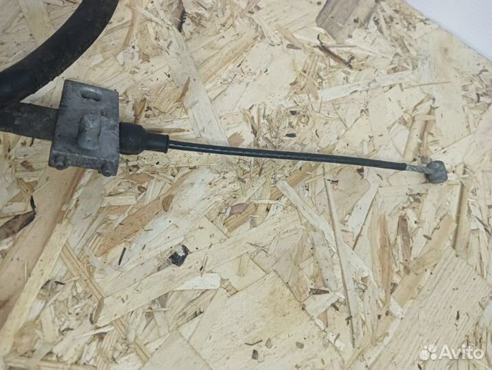 Трос стояночного тормоза задний левый Ssangyong