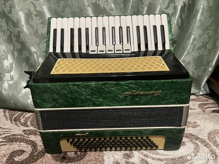 Гармонь,Аккардион