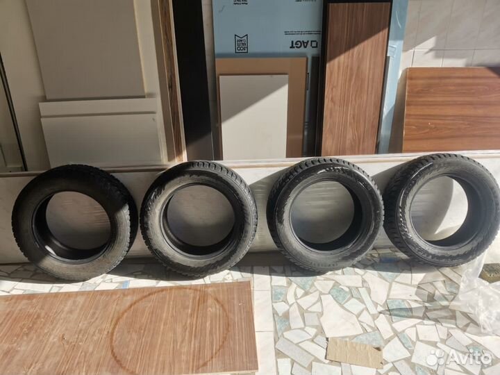 Nokian Tyres Hakkapeliitta 9 225/60 R17