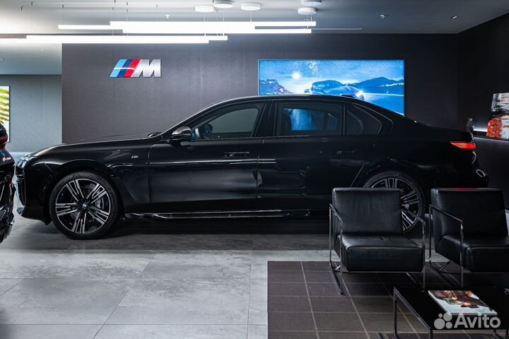 BMW 7 серия 3.0 AT, 2023