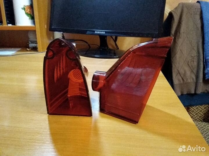 Волга газ-21 Стекла задних фонарей