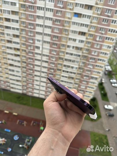 iPhone 14 pro внутри xr 128 г