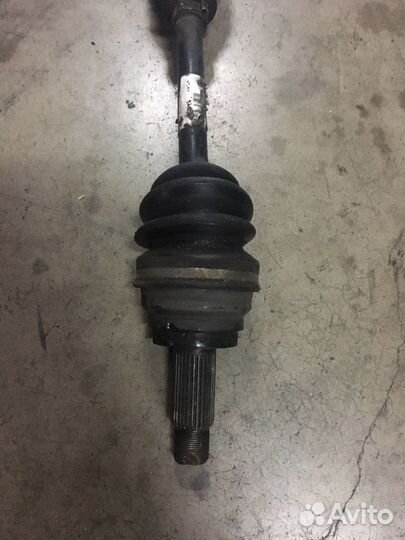 Привод передний правый бмв BMW х5 x5 e70 е70