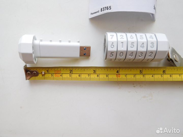 Флешка сувенирная на кодовом замке 