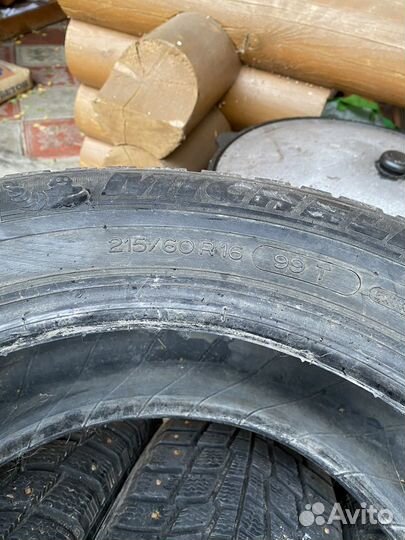 Michelin X-Ice North 215/60 R16