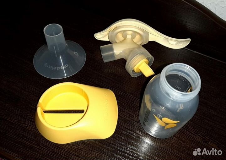 Молокоотсос medela ручной