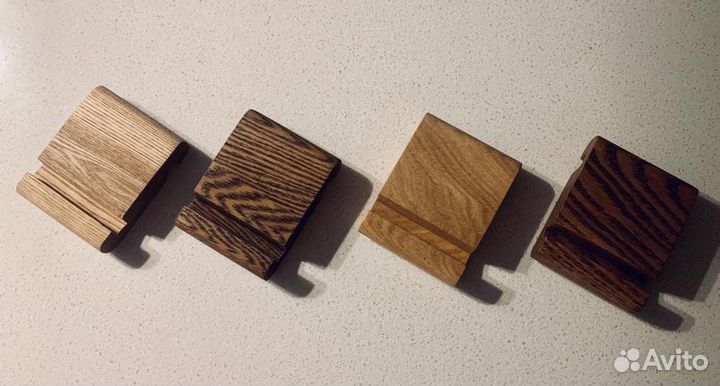 Подставка для телефона из дерева