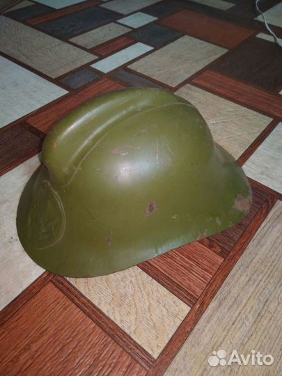 Каска СССР пожарного