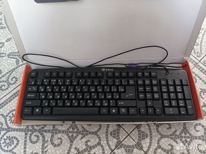 Клавиатура PS/2