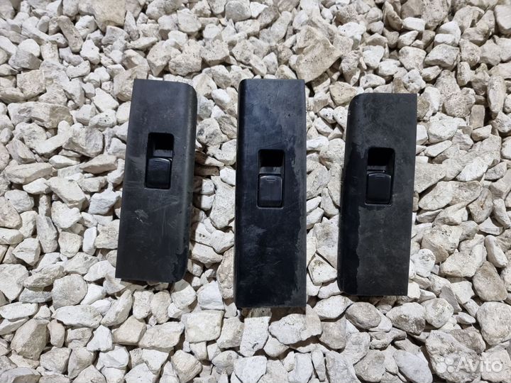 Кнопка стеклоподъемника Патфаиндер