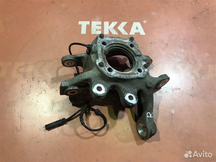 Кулак поворотный задний правый бмв 5 Ф10