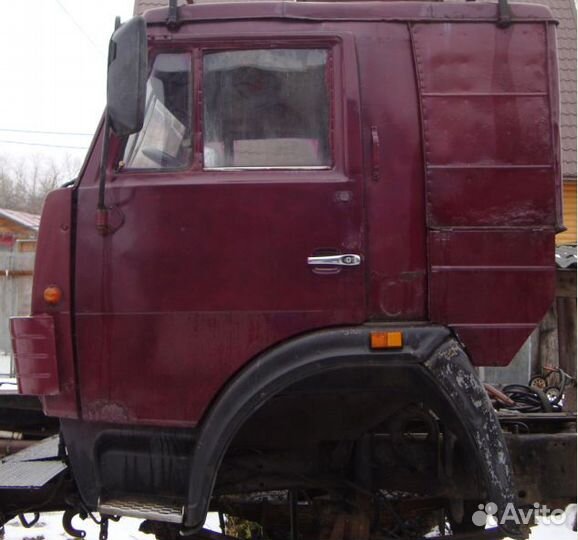 Камаз 5410 кабина (спальник)
