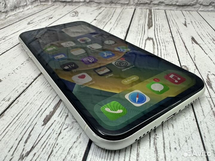 iPhone Xr, 128 ГБ