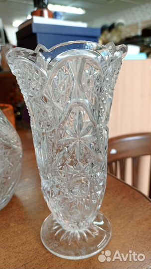Хрустальные вазы