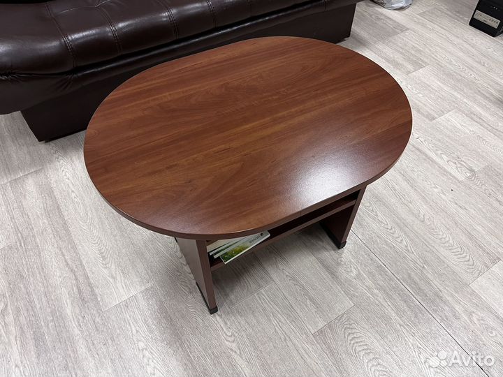 Журнальный столик