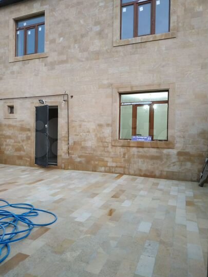 Дом 200 м² на участке 2,5 сот.