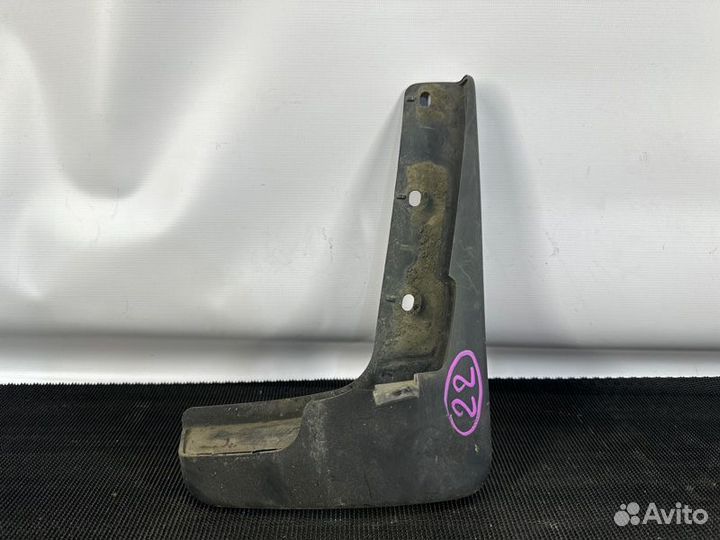 Брызговик передний правый Nissan X-Trail T31