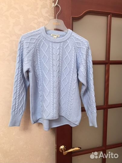 Свитера для девочки XS,S,M