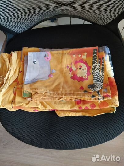 Комплект постельного белья в детскую кроватку