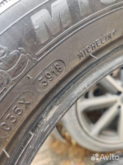 Michelin X-Ice North 4 195/60 R16