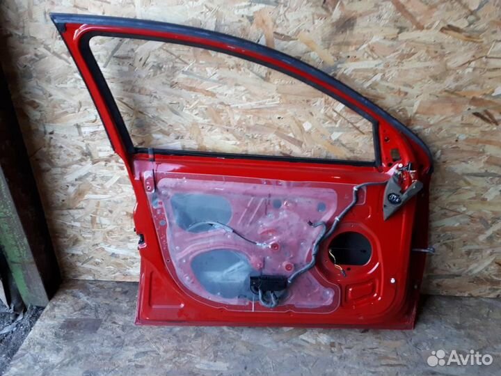 Дверь передняя левая Opel Vectra C 2002-2008