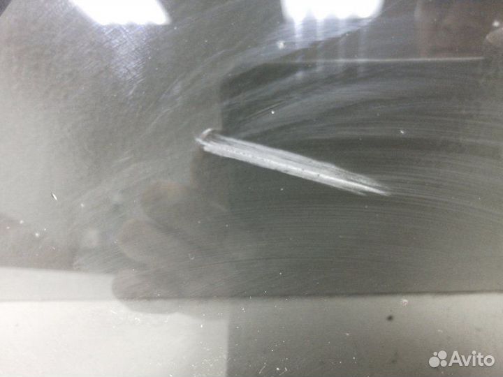 Стекло двери (форточка) заднее правое Mitsubishi