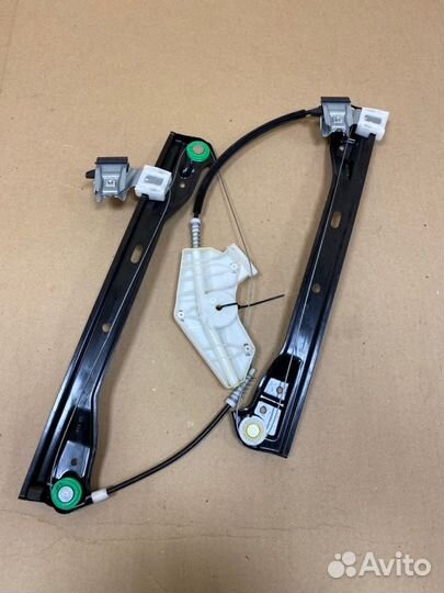 Стеклоподъемник передний левый Mercedes-Benz