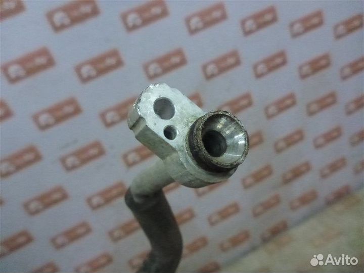 Трубка кондиционера Land Rover Discovery L319 AJ41