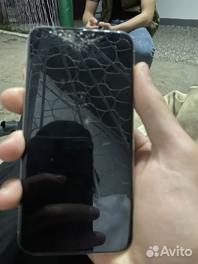 iPhone Xs, 64 ГБ