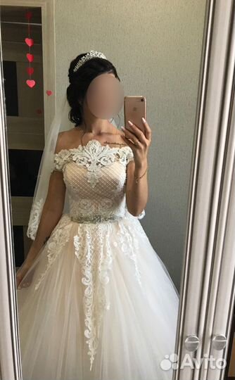 Платье свадебное