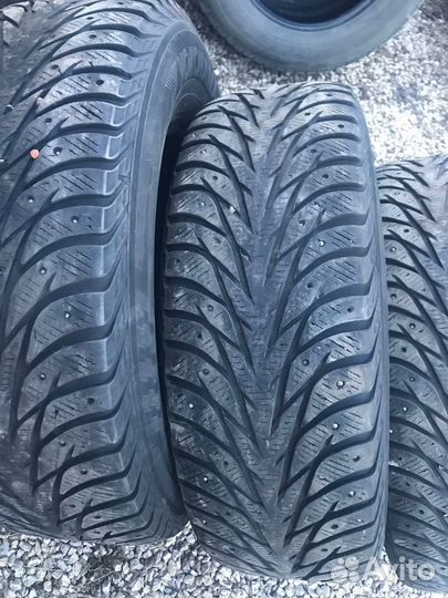 Yokohama Ice Guard F700S 245/70 R16
