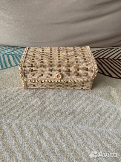 Шкатулка плетеная