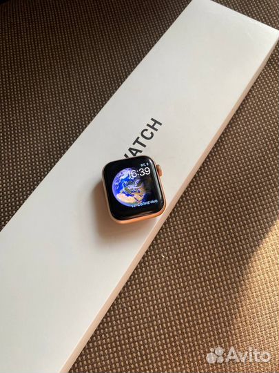 Часы apple watch SE 40 mm