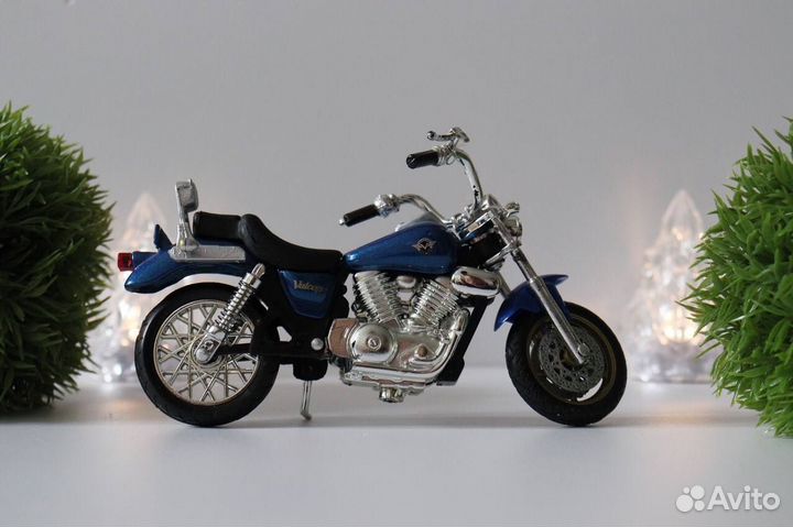 Модель мотоцикла Kawasaki Vulcan 1 18