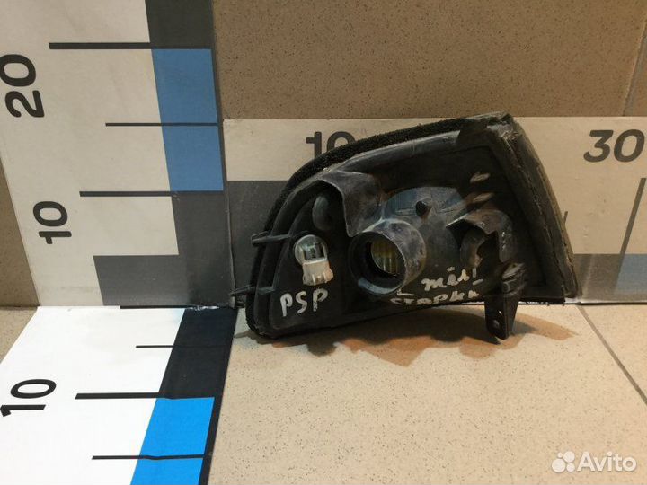 Указатель поворота передний левый Mitsubishi