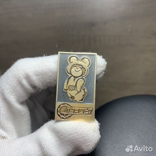 Винтажный Значок Турист Олимпийский Мишка Ретро