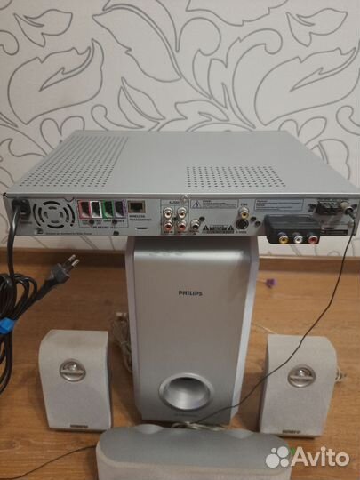 Домашний кинотеатр philips 5.1