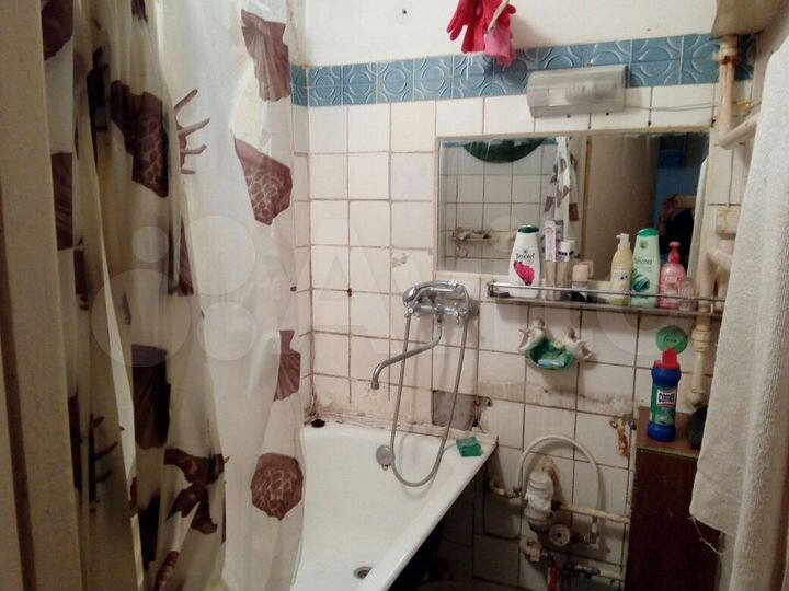 Комната 11 м² в 2-к., 3/5 эт.