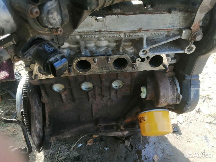 Мотор 16 клапанный ваз