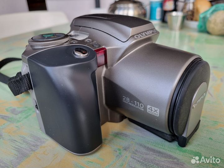 Пленочный фотоаппарат Olympus IS-300