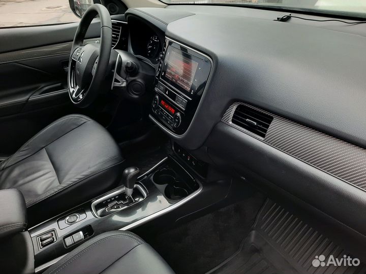 Mitsubishi Outlander 2.4 CVT, 2019, 45 150 км
