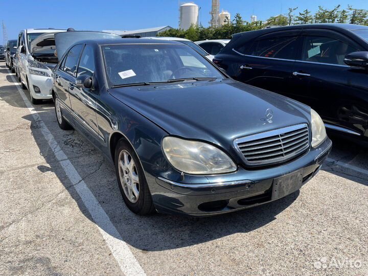 В разборе из Японии Mercedes Benz W220 S500L