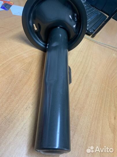 Амортизатор передний левый peugeot 206 1998