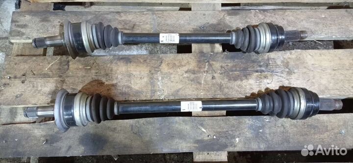 Задние привода левый и правый от BMW F10 N20B20