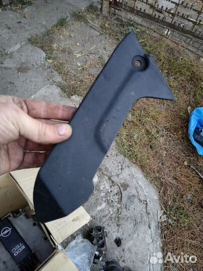 Эбу x25xe, тросик капота