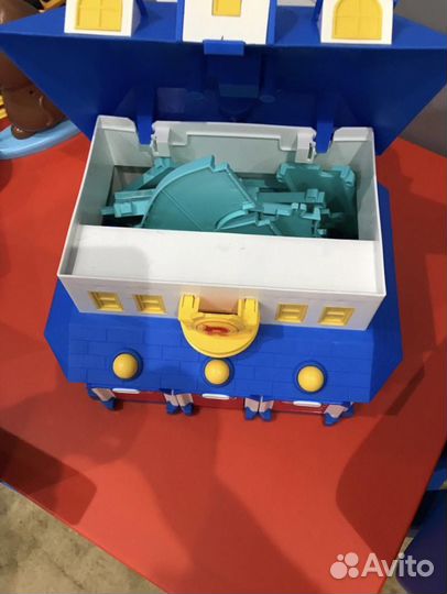 Игрушки. Игровой набор Robocar Poli гараж, машинки