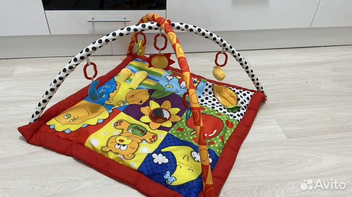 Развивающий коврик
