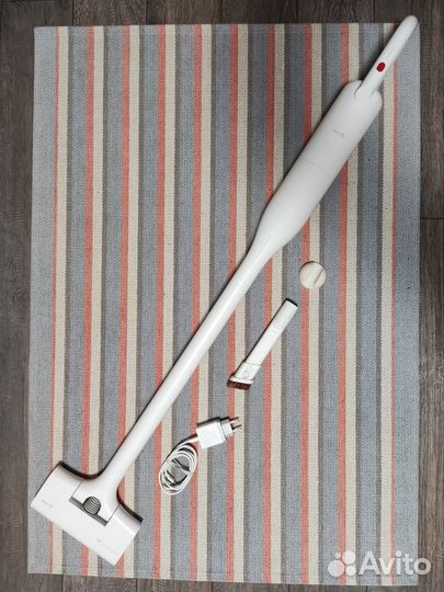 Пылесос Deerma VC01