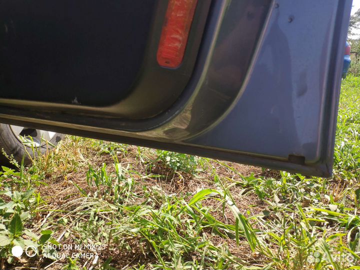 Двери Лифан Бриз